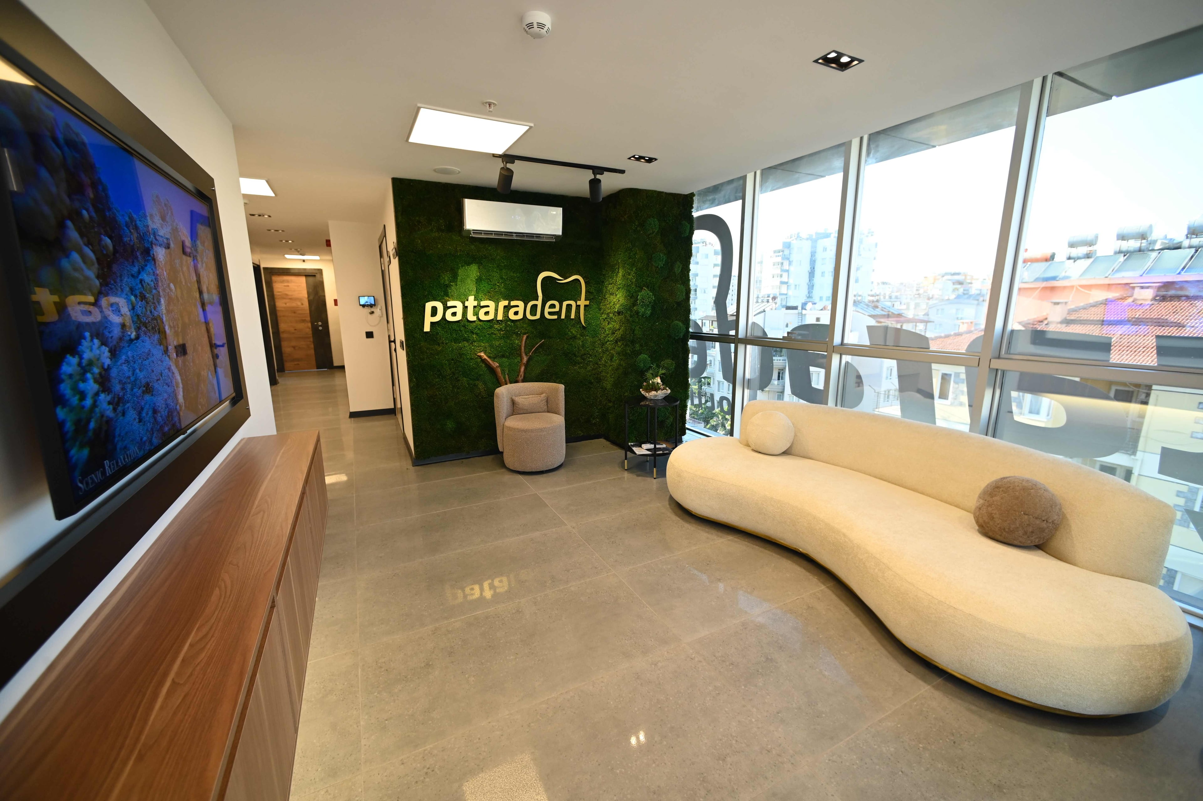 Pataradent Clinic Interior